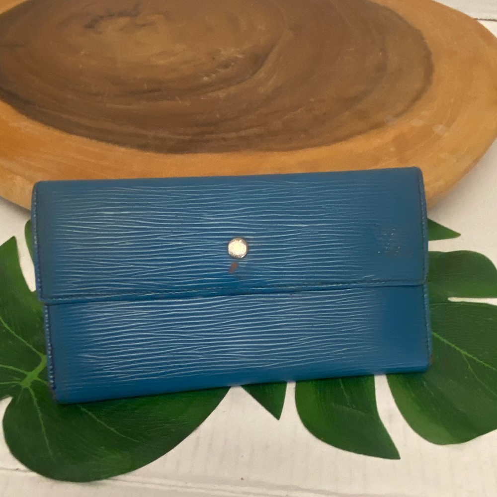 Louis Vuitton Vintage Blue Epi Leather Wallet